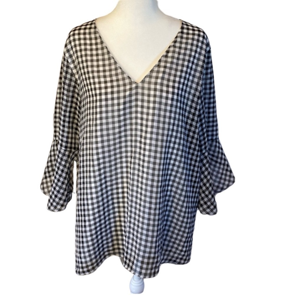 Calvin Klein Lined Gingham Check Bell Sleeve Blouse. Size L. Black/white V-neck.